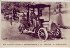 Old postcard Paris Bois de Boulogne 16th WOMAN CAB DRIVER AUTOMOBILE TAXI 1900