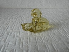 PETIT SINGE BACCARAT EN CRISTAL COULEUR JAUNE SIGNE