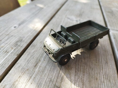 Dinky toys 821 mercedes benz - dinky,
