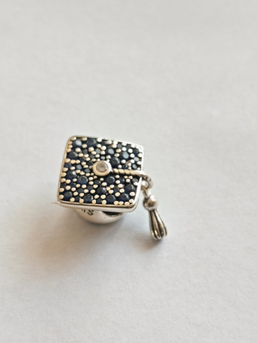Charm pandora diplôme 2026 - charm,