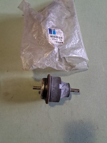 Peugeot 205 support moteur - 205,