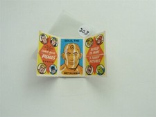 VINTAGE 1966 COMIC BOOK FOLDEES CARDS SUPER HEROE GOLD THE METAL MAN NO203