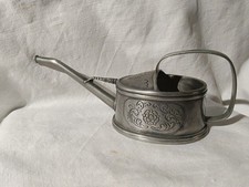 Petit Arrosoir En Étain