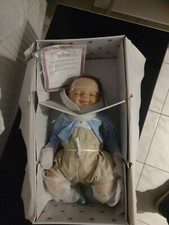 Poupée The Ashton-Drake Galleries "Smiling Sweetly, Benjamin"