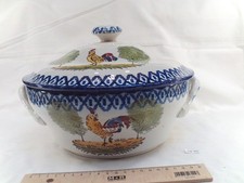 ancienne soupière en faïence