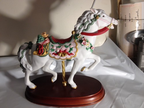 Lenox 1992 christmas carousel - 1992,