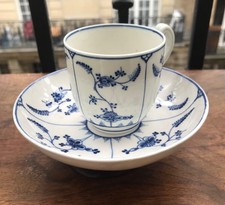 Tournai -Tasse Et soucoupe