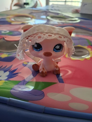 Littlest pet shop lps figurine - littlest,