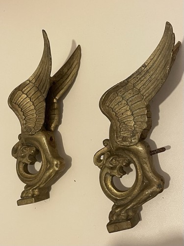 Paire sphinx ailées en - de,