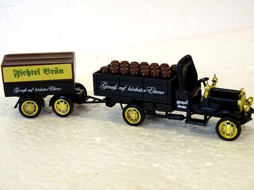 Camion remorque articulée - camion,