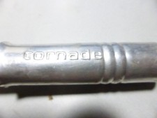 ancienne pompe a vélo  POMPA