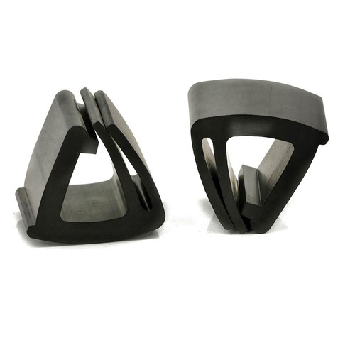 Clips retenue pour - de,