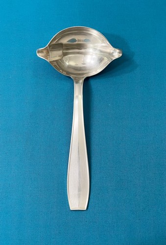 Louche sauce gras maigre - a,
