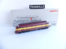 37669 MARKLIN HO 3 RAILS
