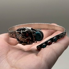 JOLI BRACELET ANCIEN STYLE VINIFICATION DRAGON ENDUIT D'ARGENT AVEC PIERRES