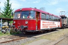 PHOTO  GERMAN RAILWAY -  DB CLASS 798 (EX-CLASS VT98) DIESEL MECHANICAL RAILCAR
