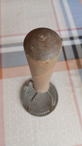 Ancien presse purée - presse,