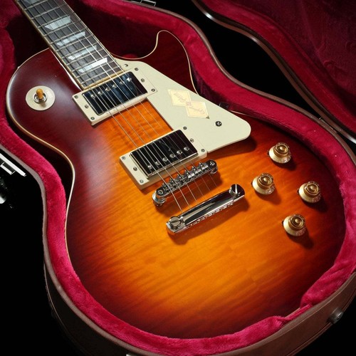 Epiphone inspired gibson - by,