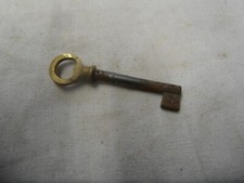 ANTIQUE KEY FOR DRESSER STYLE