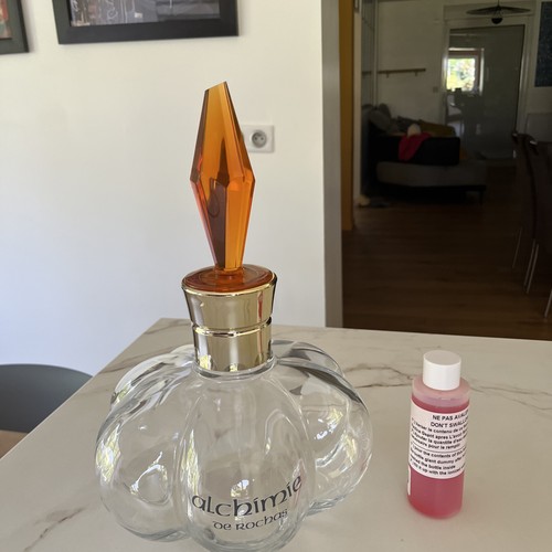 Factice géant parfum alchimie - factice,