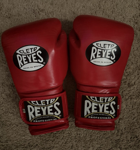 Cleto reyes professional - cleto,