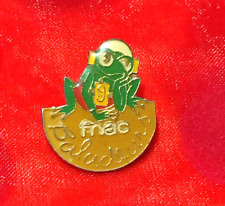 Vintage Pin's Pins Pine Badge Collection FNAC WALKERS FROG PUB