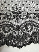 DENTELLE ANCIENNE - VOILETTE