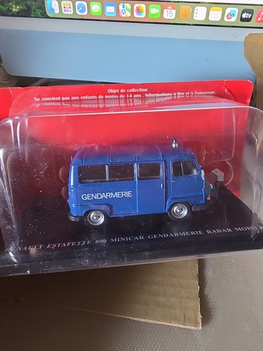 Voiture miniature renault - miniature,