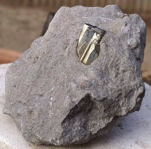 Belle pyrite brillante - pyrite,