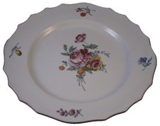 Assiette Florale En Porcelaine