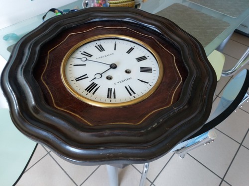 Belle ancienne horloge - horloge, oeil