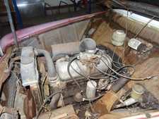 Charniere de porte avant