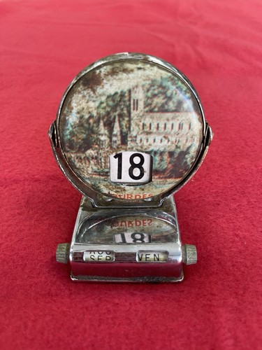 Calendrier perpétuel vintage