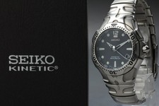 [N COMME NEUVE dans sa boîte]