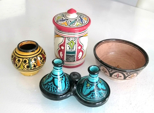Lot poterie signée - signée, safi