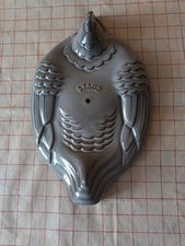 Staub cast iron chicken - cast, /
