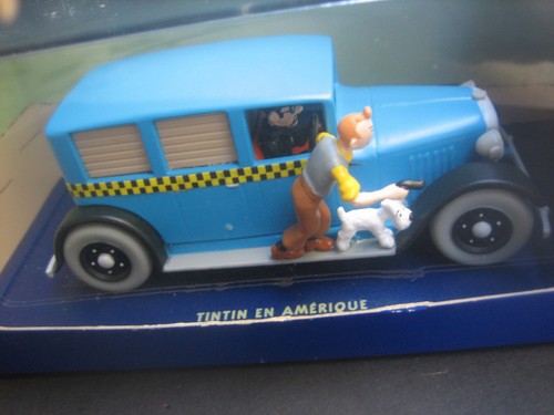 Voiture moulinsart 2001 - voiture,