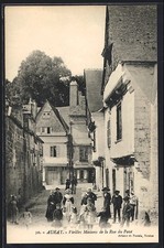 Old postcard Auray, old houses on Rue du Pavé 