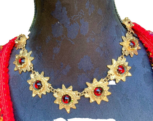 Collier doré signé biche - collier, de