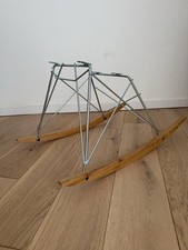 Base rocking chair chromée RAR  EAMES HERMAN MILLER  ou VITRA