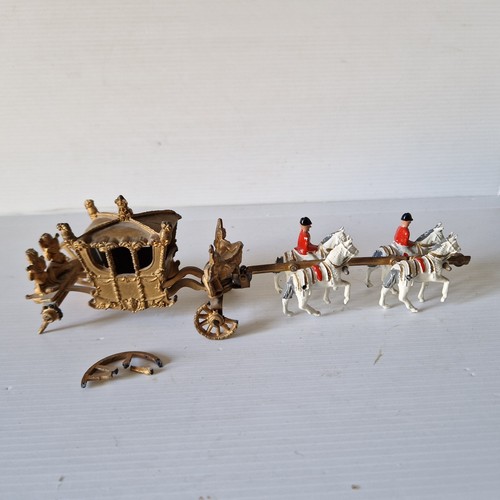 Carrosse sacre reine elisabeth - sacre,