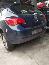 Pare choc arriere OPEL ASTRA J