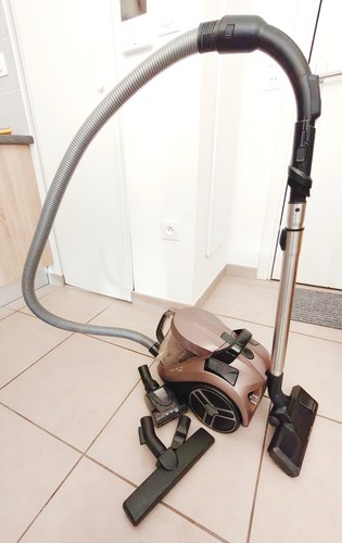Rowenta compact power cyclonic - compact,