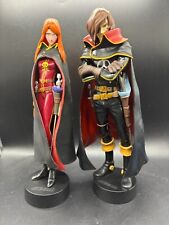 Lot de 2 figurines TAITO