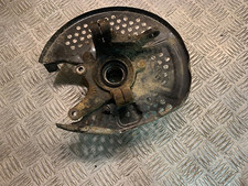 fusée et moyeu avant droit