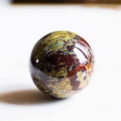 Boule jaspe sang dragon - boule,