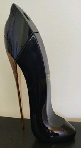 Carolina herrera good girl eau - carolina,