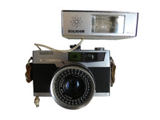 Vintage Petri 7S Circle Eye
