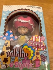 e-Revolution Petite Blythe CWC