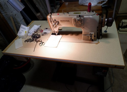 Bernina 217 n06 machine - bernina,